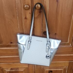 Michael Kors Silver and White Women's Tote Bag